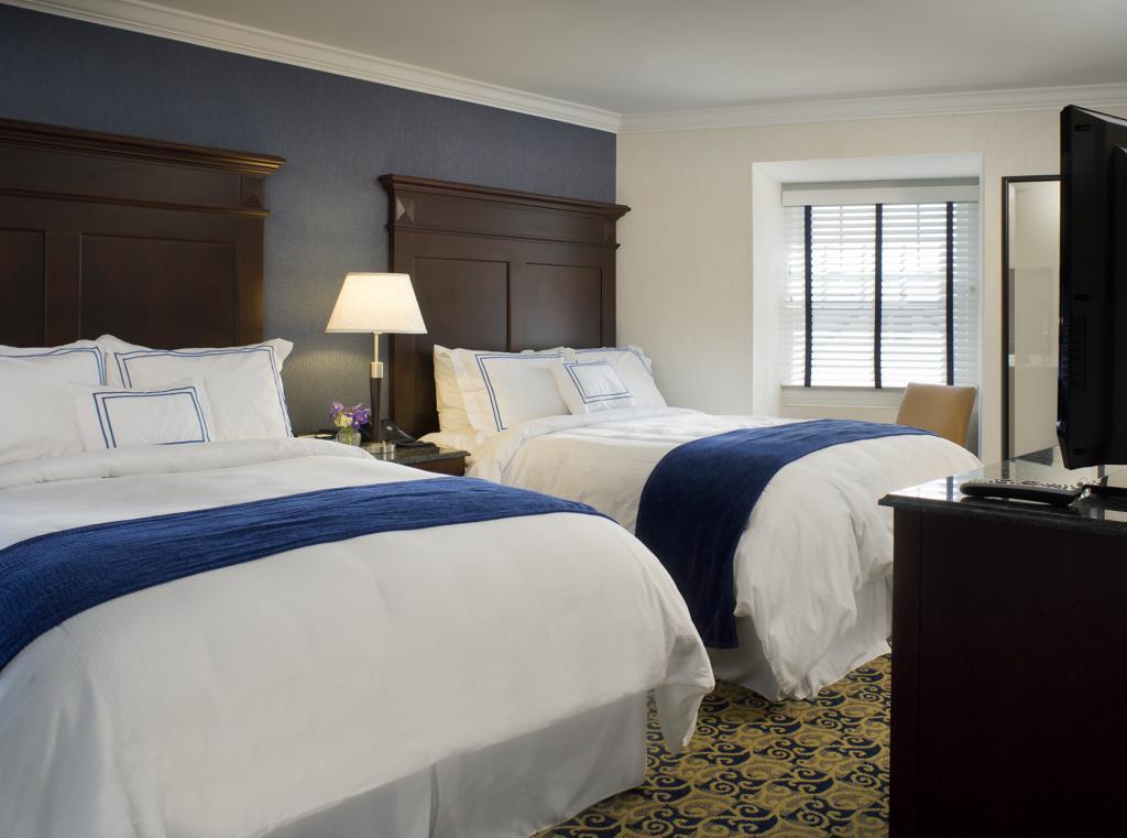 Queen Room Two Queen Beds Beach View,1589561080:JPEG